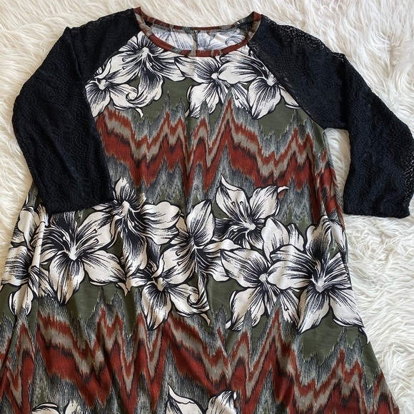 Women’s Plus Size Earth Tone Floral Trapeze Flowy Dress Lace Sleeve‎ Pockets 3X - Picture 9 of 11